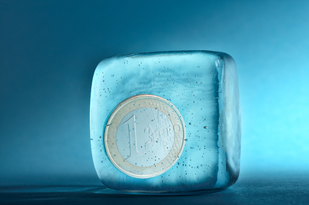 What are Cryptocurrency Cold Storages? Types of Cold Storages